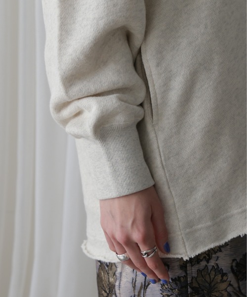 CREOLME(クレオルム)の「(CREOLME)キーネックオーバースウェット(スウェット・レディース・ネイビー/イエロー/ベージュ・FREE)」の12枚目の写真