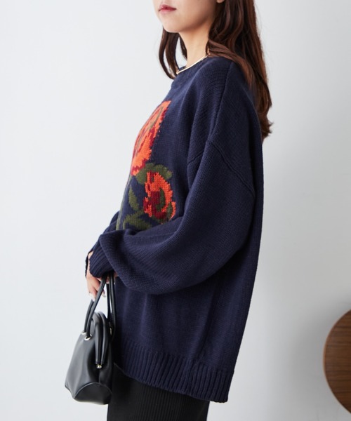 continuer de NICE CLAUP(コンティニューデナイスクラップ)の「バラモチーフニット(ニット/セーター・レディース・アイボリー/ブラック/ネイビー・FREE)」の21枚目の写真