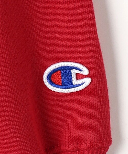 Champion（チャンピオン）の「＜Champion＞TJ クルーネックス ウェットシャツ / キッズ  100cm-130cm（スウェット・キッズ・オフホワイト/レッド/コバルトブルー・100cm/110cm/120cm/130cm）」の11枚目の写真