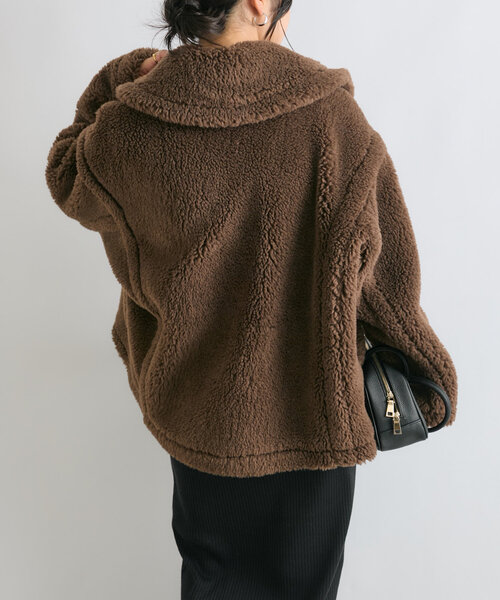 RIVE DROITE（リヴドロワ）の「フラッフィーボアショートコート