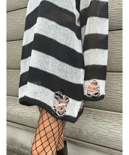 EGOIST（エゴイスト）の「ダメージボ－ダーニットトップス（ニット/セーター・レディース・ホワイト/ボルドー/カーキ・FREE）」の15枚目の写真