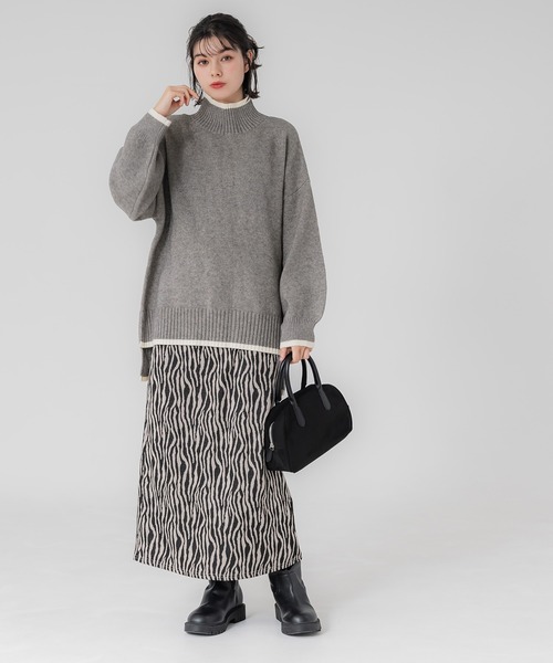 coca(coca)(コカ)の「【WEB限定セール】配色ハイネックニット(ニット/セーター・レディース・グレー/ライトベージュ・L/M)」の3枚目の写真