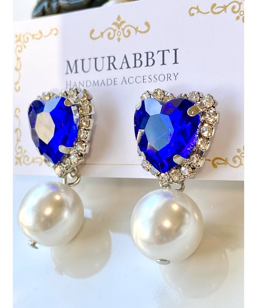 tone(トーン)の「【MUURABBTI】ハートビジューのパールピアス(MA)(ピアス(両耳用)・レディース・レッド/グリーン/ピンク系その他/ブラック/ブルー・FREE)」の9枚目の写真
