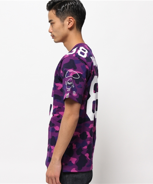 A BATHING APE（アベイシングエイプ）の「COLOR CAMO FOOTBALL V