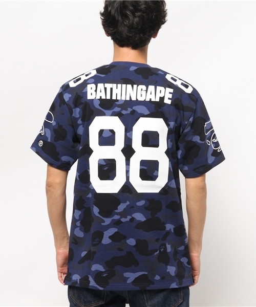 A BATHING APE（アベイシングエイプ）の「COLOR CAMO FOOTBALL V NECK