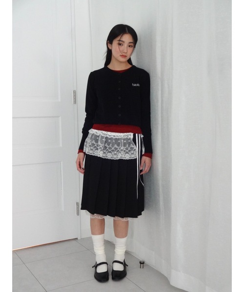 FEKETE(フェケテ)の「fekete CARDIGAN / feketeロゴカーディガン(カーディガン/ボレロ・レディース・ブラック/グレー/レッド・FREE)」の14枚目の写真