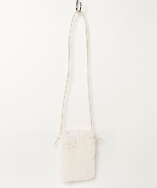 HIKA（ヒカ）の「【HIKA】ファーミニショルダーBAG（ショルダーバッグ・レディース・カーキ/ホワイト・FREE）」の2枚目の写真