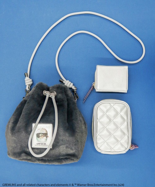 ACCOMMODE（アコモデ）の「グレムリン/ファー巾着ショルダー（ショルダーバッグ・レディース・ブラウン/ダークグレー/その他1・FREE）」の19枚目の写真