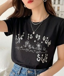 【mily bilet】大人の上品グラフティ。ハンドペイントライクシルバープリントコンパクトTシャツ