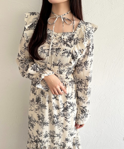 apres jour(アプレジュール)の「花柄フリルクロスワンピース【ZOZOTOWN限定アイテム】(ワンピース・レディース・ブルー系その他/パープル系その他/ブラック系その他・フリー/X-LARGE)」の11枚目の写真
