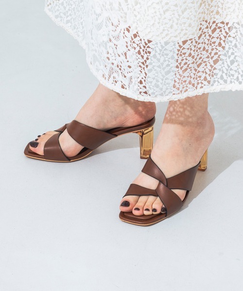 クッション入り】クロスデザインクリアヒールサンダル IY5625