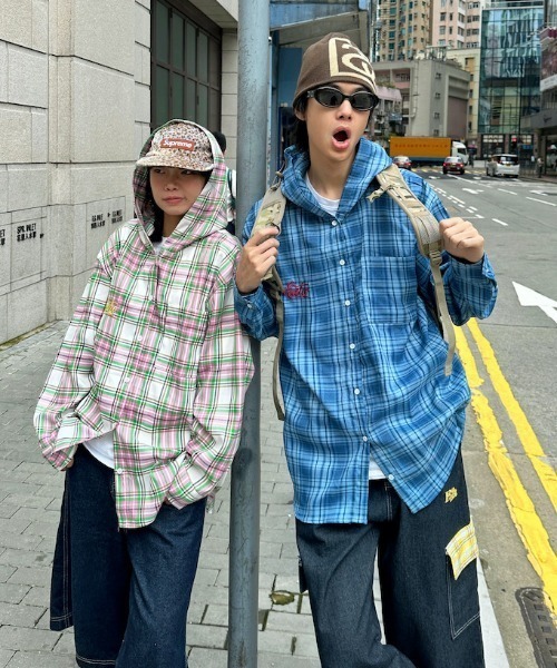 MGV（エムジーヴィー）の「ストリートシャツフーディ（シャツ/ブラウス・メンズ・ブルー/ホワイト・X-LARGE/LARGE/MEDIUM）」の2枚目の写真