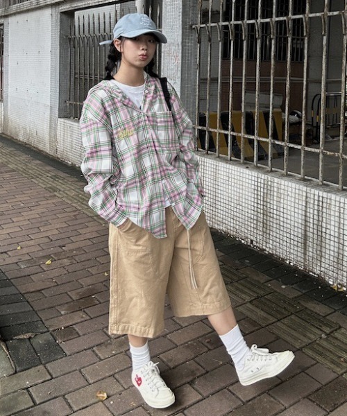 MGV（エムジーヴィー）の「ストリートシャツフーディ（シャツ/ブラウス・メンズ・ブルー/ホワイト・X-LARGE/LARGE/MEDIUM）」の3枚目の写真
