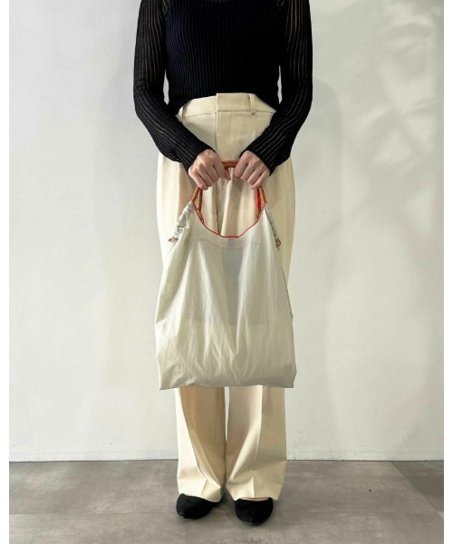 Ball&Chain（ボールアンドチェーン）の「[Ball&Chain]shopping bag-C.Snow Globe(M)（エコバッグ/サブバッグ・レディース・ホワイト・M）」の4枚目の写真