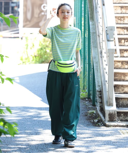 BEAMS BOY(ビームスボーイ)の「ボーダー バインダー ショートスリーブ Tシャツ(Tシャツ/カットソー・レディース・ブルー/ブラック/ピンク/ミント・1/2)」の5枚目の写真