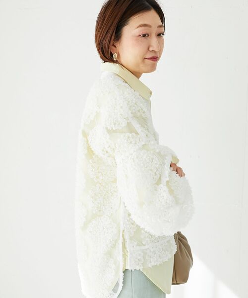 le.coeur blanc（ルクールブラン）の「TORRAZZO DONNAエンブロイダリーレースブラウス（シャツ/ブラウス・レディース・ホワイト/ブラック・38）」の8枚目の写真