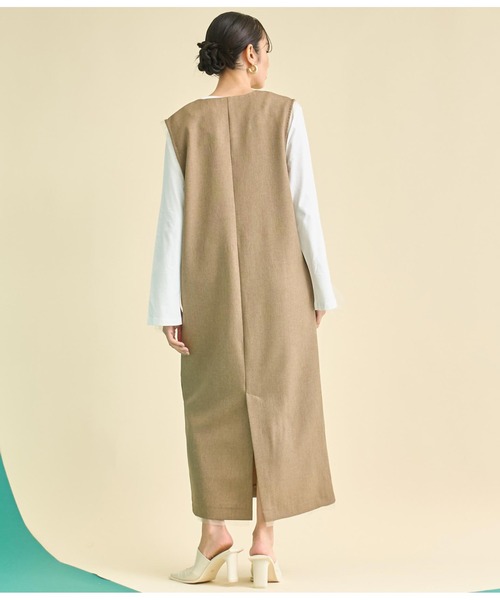 Settimissimo(セッティミッシモ)の「Vネック フロントダーツ Iライン ワンピース(ワンピース・レディース・ベージュ/ブラック・FREE)」の14枚目の写真