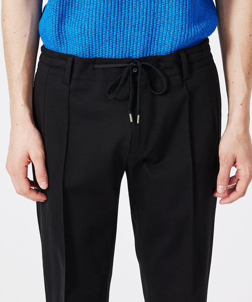 DESIGNWORKS(デザインワークス)の「【セットアップ対応】ストレッチ ポンチ ピンタック ジョグパンツ(その他パンツ・メンズ・ライトグレー/ブラック・46/48/50)」の6枚目の写真