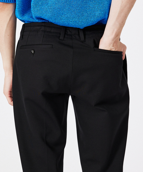 DESIGNWORKS(デザインワークス)の「【セットアップ対応】ストレッチ ポンチ ピンタック ジョグパンツ(その他パンツ・メンズ・ライトグレー/ブラック・46/48/50)」の9枚目の写真