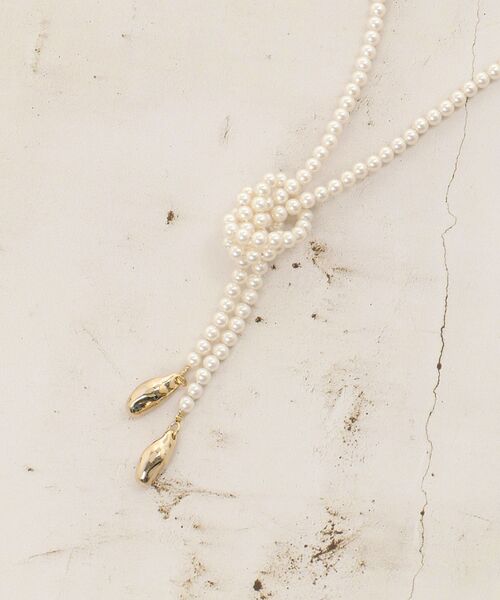 le.coeur blanc（ルクールブラン）の「パールノットネックレス（ネックレス・レディース・オフホワイト・FREE）」の19枚目の写真