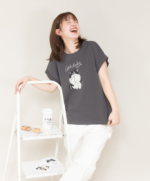 meeny miny(ミーニーマイニー)の「【meeny miny】〈CAT&BAKES 9456〉コラボ "yum yum" BandoT(Tシャツ/カットソー・レディース・ホワイト/グレー/ライトベージュ・MEDIUM/LARGE)」の15枚目の写真