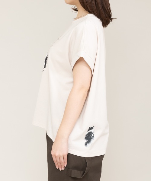 meeny miny(ミーニーマイニー)の「【meeny miny】〈CAT&BAKES 9456〉コラボ "yum yum" BandoT(Tシャツ/カットソー・レディース・ホワイト/グレー/ライトベージュ・MEDIUM/LARGE)」の7枚目の写真