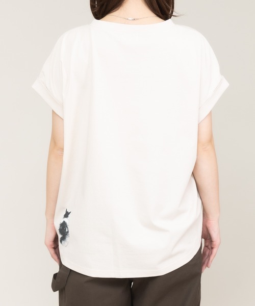 meeny miny(ミーニーマイニー)の「【meeny miny】〈CAT&BAKES 9456〉コラボ "yum yum" BandoT(Tシャツ/カットソー・レディース・ホワイト/グレー/ライトベージュ・MEDIUM/LARGE)」の6枚目の写真