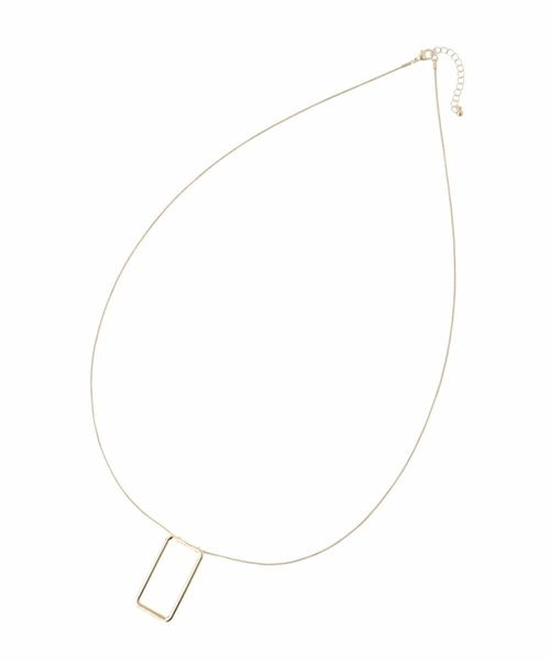 a.v.v(アーヴェヴェ)の「スクエアワントップネックレス(ネックレス・レディース・ゴールド/シルバー・38)」の8枚目の写真