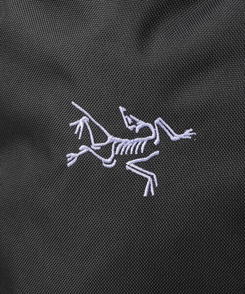 ARC'TERYX(アークテリクス)の「ARC'TERYX/アークテリクス Mantis 26 Backpack(バックパック/リュック・メンズ・その他9/オリーブ/ブラック・ONE SIZE)」の16枚目の写真