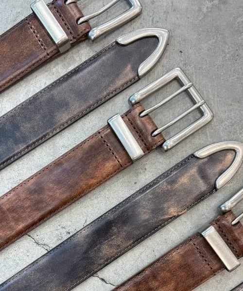 BEAMS(ビームス)の「Wフック レザーベルト(ベルト・メンズ・ブラウン系その他5/ダークブラウン・MEDIUM/LARGE)」の9枚目の写真