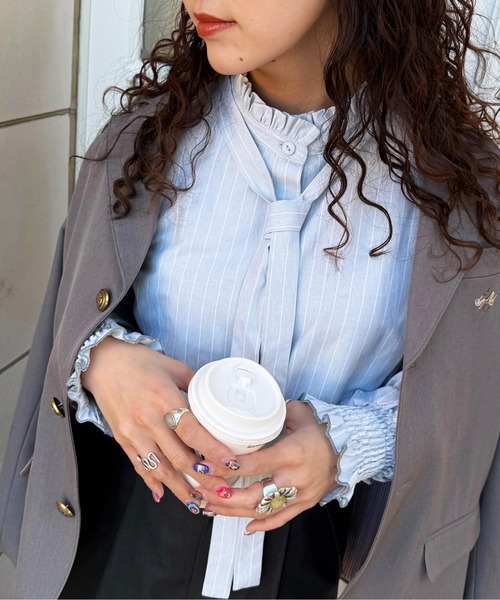 DOUBLE NAME（ダブルネーム）の「ワンポイント刺しゅう3つボタンテーラードジャケット（テーラードジャケット・レディース・ネイビー/グレー・FREE）」の8枚目の写真