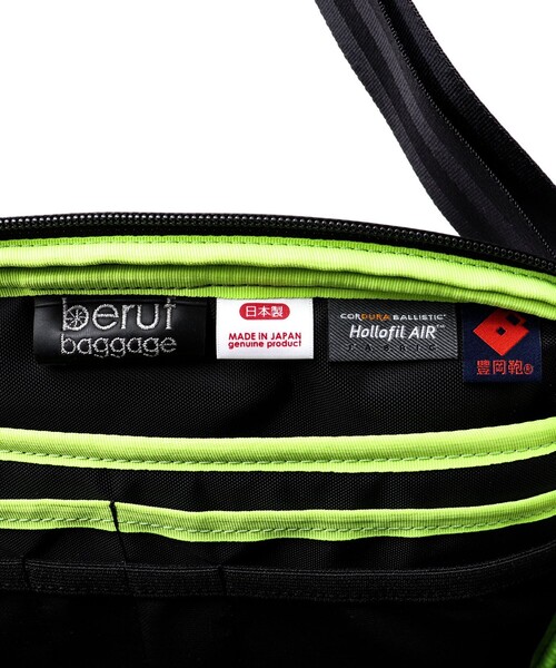 beruf baggage(ベルーフバゲッジ)の「【beruf baggage/ベルーフ バゲッジ】URBAN EXPLORER 6.0HA(ショルダーバッグ・メンズ・ブラック・FREE)」の13枚目の写真