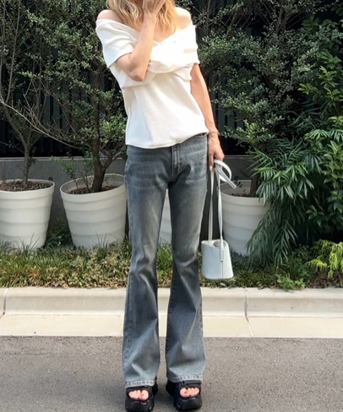 solleim（ソルレム）の「美脚ヴィンテージ加工フレアデニム（デニムパンツ・レディース・ブルー/ネイビー/インディゴブルー・S/M/L）」の6枚目の写真