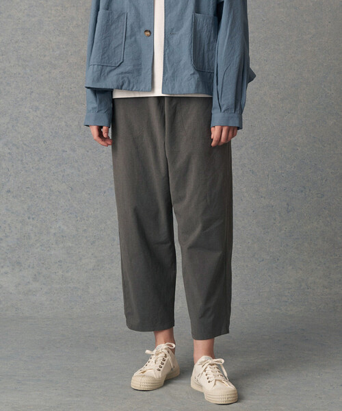 DANTON（ダントン）の「WOMEN'S WOOL LIKE STRETCH POLYESTER EASY PANTS（その他パンツ・レディース・グレー/グリーン系その他/ネイビー/ピンク・38/36）」の2枚目の写真