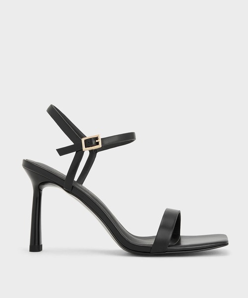 CHARLES & KEITH(チャールズ & キース)の「スクエアトゥ アンクルストラップヒールサンダル(サンダル・レディース・ブラック/オフホワイト・23cm/22.5cm/25.5cm/25cm/24.5cm/23.5cm/22cm)」の4枚目の写真