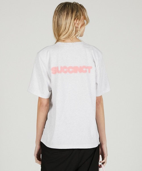 PRANK PROJECT（プランクプロジェクト）の「パワーショルダーロゴTEE / Power Shoulder Logo Tee（Tシャツ/カットソー・レディース・ホワイト/ライトグレー/ブラック・FREE）」の5枚目の写真