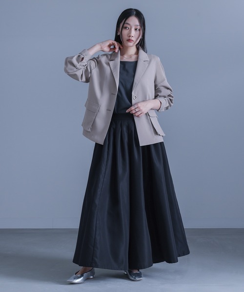kOhAKU(コハク)の「袖メッシュ切替テーラードジャケット(テーラードジャケット・レディース・グレイッシュベージュ/ブラック・2/1)」の20枚目の写真