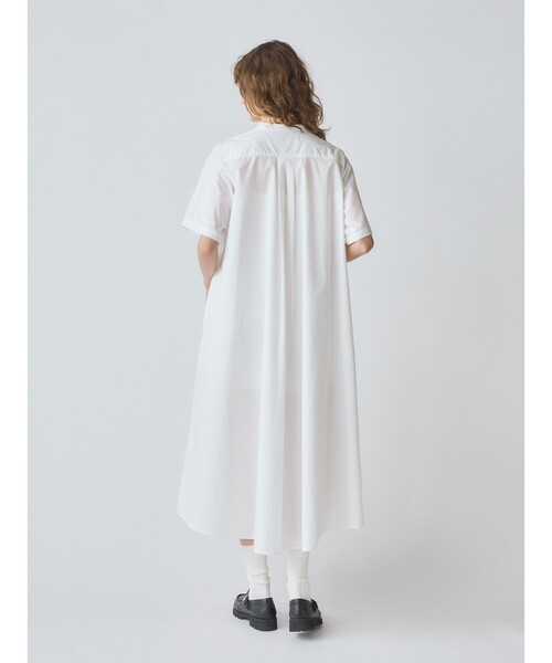 MidiUmi(ミディウミ)の「MidiUmi ハーフスリーブAラインシャツワンピース(ワンピース・レディース・イエロー/ネイビー/ライトブルー/オフホワイト・FREE)」の15枚目の写真