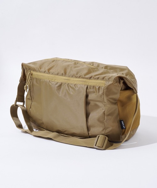 MAISON CLUB（メゾンクラブ）の「【MAISON CLUB】GB0608 コンパクトショルダーバッグ YM-Mil.（ショルダーバッグ・メンズ・ベージュ/マルチ/ブラック/オリーブ・FREE）」の3枚目の写真