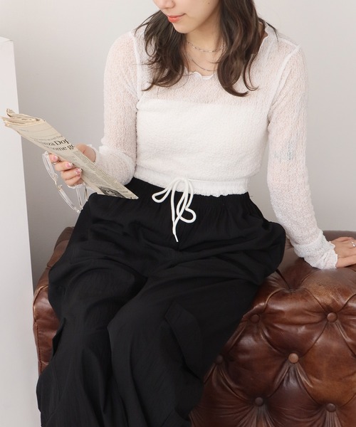 ROOPTOKYO（ループトウキョウ）の「ボートネック シアートップ 秋物 秋服 2026年秋冬（Tシャツ/カットソー・レディース・アイボリー/ブラック・FREE）」の13枚目の写真