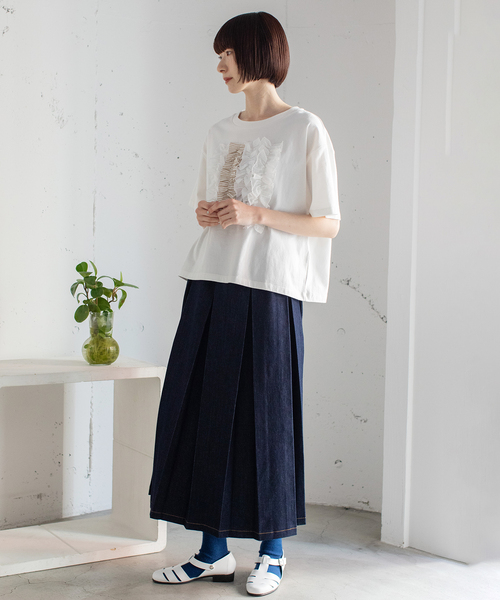 POU DOU DOU（プードゥドゥ）の「ランダムフリルTee（Tシャツ/カットソー・レディース・オフホワイト/ブラック/ダークグリーン・M/3）」の5枚目の写真