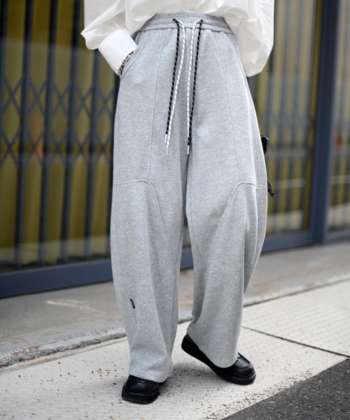 Marient(マリエント)の「カットワークWストリングPT(スウェットパンツ・レディース・アイボリー・FREE)」の2枚目の写真