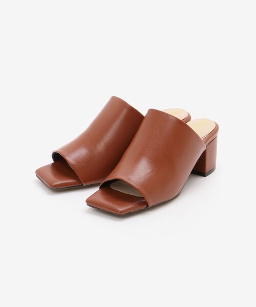 le.coeur blanc（ルクールブラン）の「《WEB限定アイテム》スクエアトゥカバードサンダル（サンダル・レディース・ブラウン/ブラック・36/37/38）」の3枚目の写真