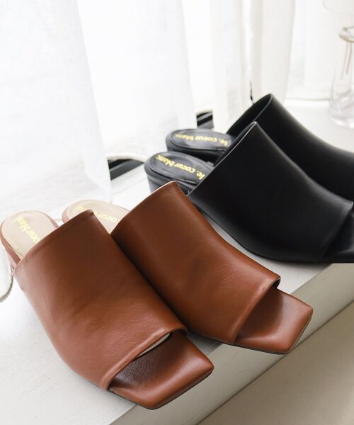 le.coeur blanc（ルクールブラン）の「《WEB限定アイテム》スクエアトゥカバードサンダル（サンダル・レディース・ブラウン/ブラック・36/37/38）」の21枚目の写真