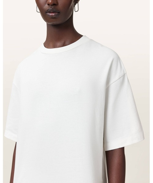 ALLSAINTS(オールセインツ)の「AMELIE CROCHET OVERSIZED BOXY T-SHIRT | AMELIE クロシェ オーバーサイズ ボクシー Tシャツ(Tシャツ/カットソー・レディース・ホワイト・S/M/XS/L)」の5枚目の写真