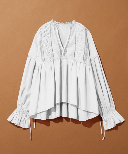 LEPSIM（レプシィム）の「ボリュームレースブラウス　323364（シャツ/ブラウス・レディース・ライトパープル/ブラック/オフホワイト・FREE）」の2枚目の写真