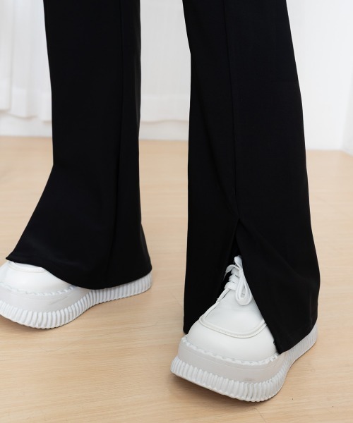 Miniministore（ミニミニストア）の「フレアスキニーパンツ スリット入りパンツ（スウェットパンツ・レディース・ブラック・L/XL/M）」の15枚目の写真