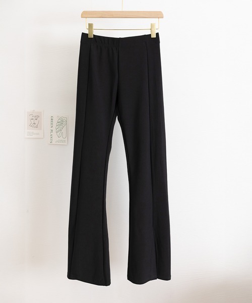 Miniministore（ミニミニストア）の「フレアスキニーパンツ スリット入りパンツ（スウェットパンツ・レディース・ブラック・L/XL/M）」の4枚目の写真
