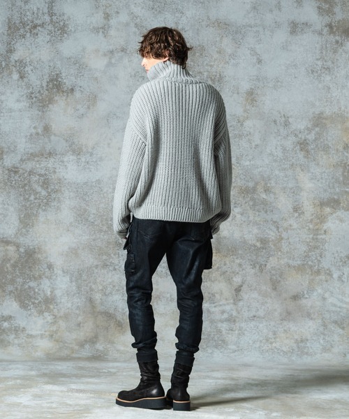 glamb(グラム)の「Turtle Neck Raglan Knit / タートルネックラグランニット(ニット/セーター・メンズ・ブラック/グレー・M/L)」の9枚目の写真