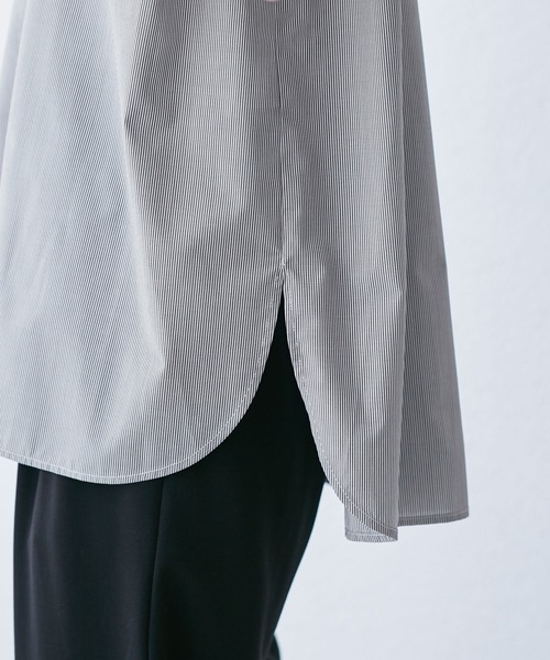 ROPE' PICNIC（ロペピクニック）の「【UVカット・接触冷感・イージーケア】バンドカラーノースリーブシャツ/通勤対応（シャツ/ブラウス・レディース・サックスブルー/チャコールグレー/オフホワイト/ネイビー・38）」の12枚目の写真